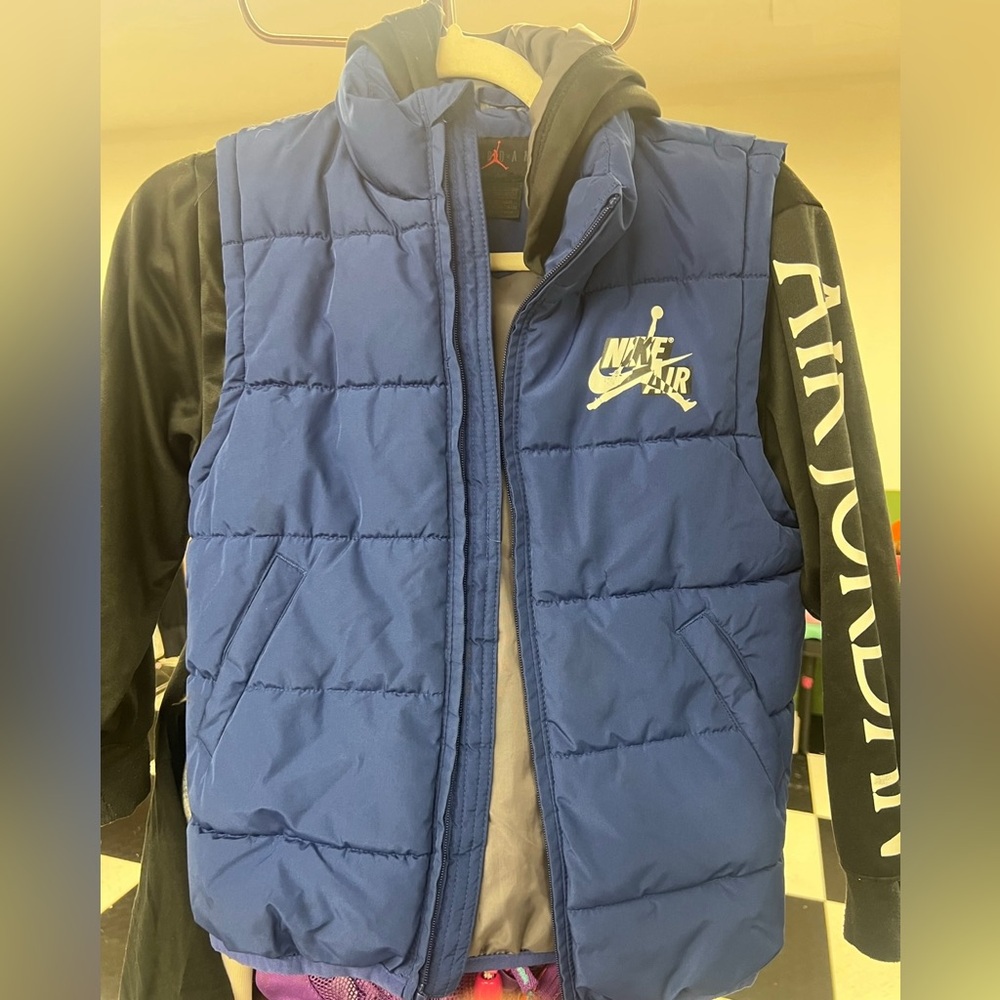 Nike Air Jordan Jacket, size 8/10